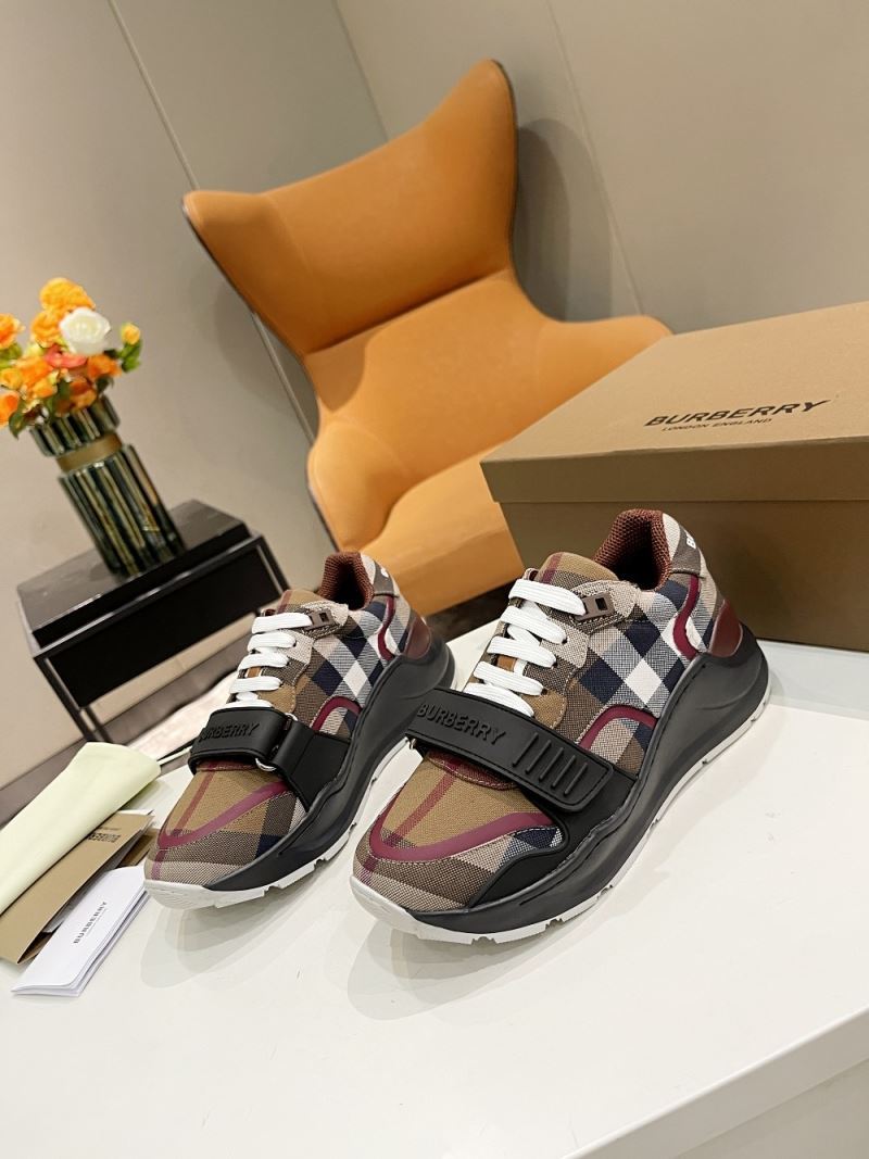 Burberry Low Shoes